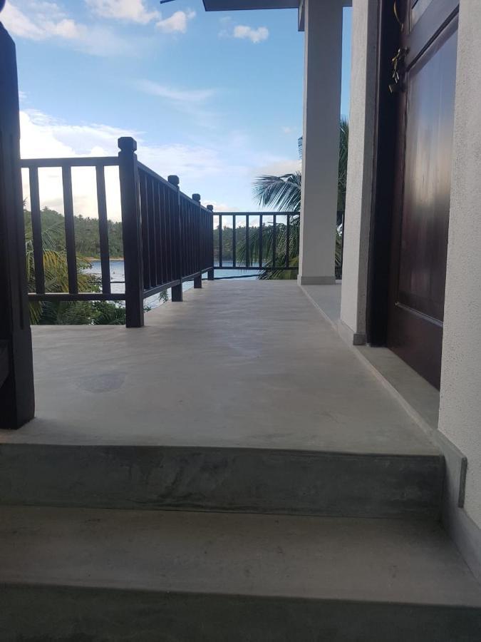 Hotel Waves Hiri à Dikwella Extérieur photo